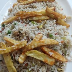 A picture of Chinese rice 😋😋😋😋.
