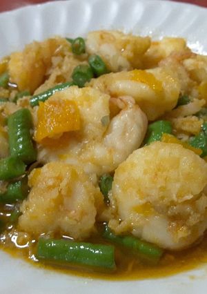 รูปของ กุ้งผัดพริกเหลือง#redtable