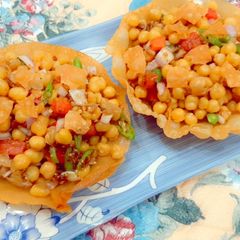 A picture of Katori Channa Chaat😋💖.