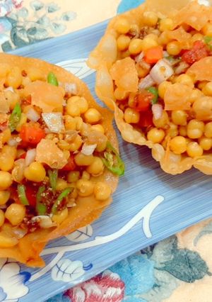 A picture of Katori Channa Chaat😋💖.