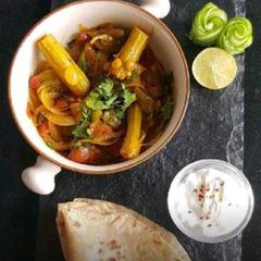 A picture of Drumstick Curry.
