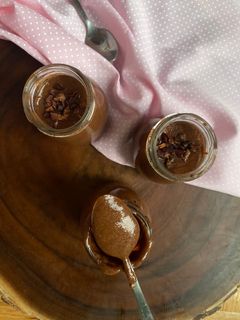 Una foto de Natilla de chocolate sin azúcar, sin lácteos y sin grasas