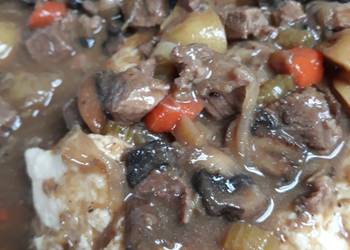Easiest Way to Prepare Tasty Beef Kidney Stew over Mash