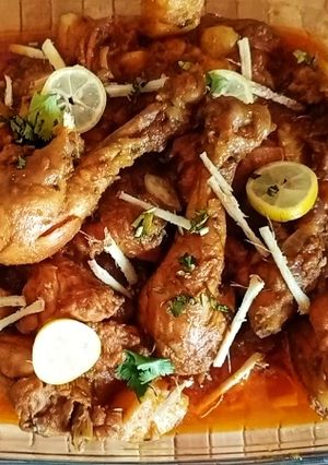 A picture of Aloo chicken 🐓.