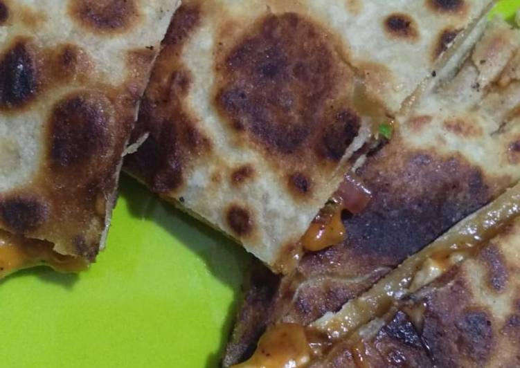 Simple Way to Make Speedy Mayonnaise paneer paratha