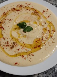 Una foto de Hummus