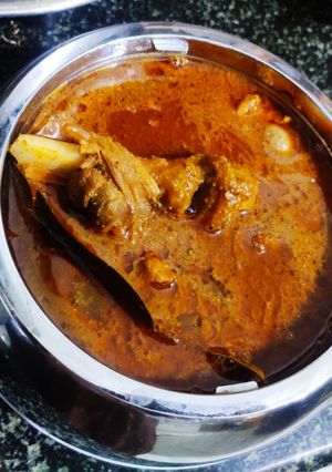 A picture of Mutton curry.