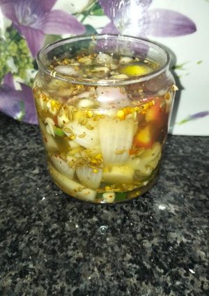 A picture of Instant mix veggies pickle.