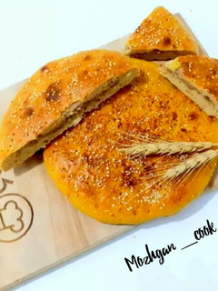 عکسی از دستور نان گاتا گردویی با مخمر مادر (خمیر ترش) 👌🏻😍