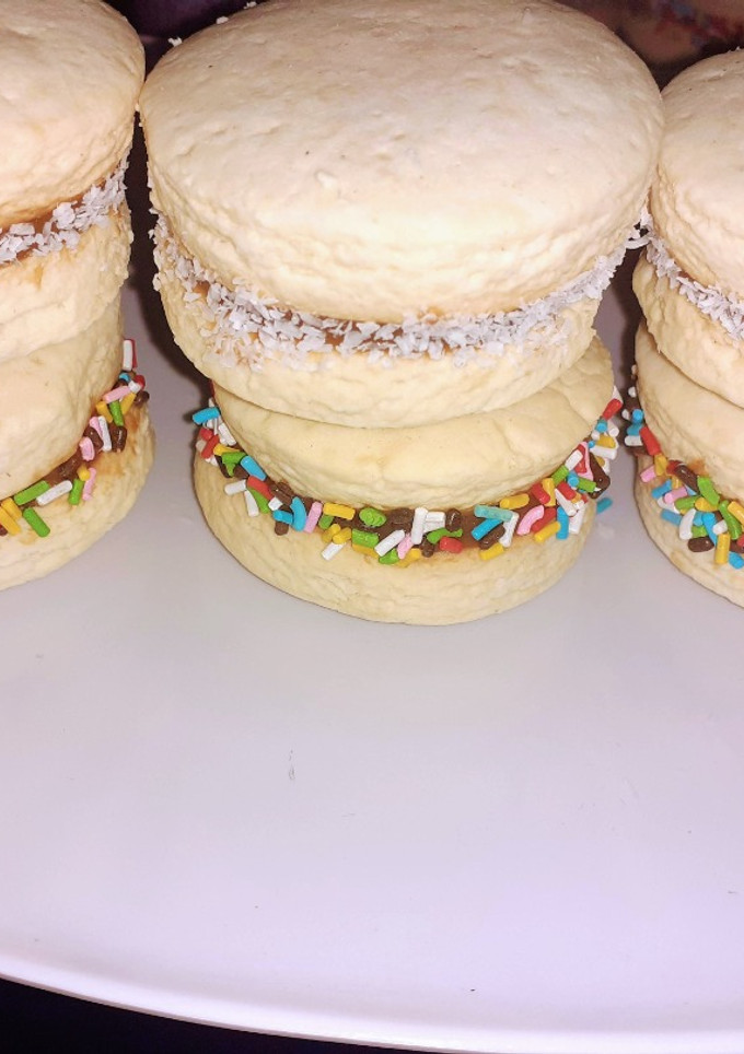 Una foto de Alfajores de Maicena fáciles