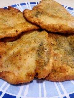 Una foto de Filetes de pollo empanados