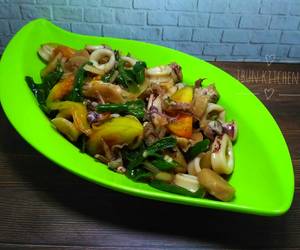 Resep mudah Oseng Cumi Lombok ijo Gurih Mantul