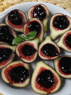 Una foto de Postre rápido con higos