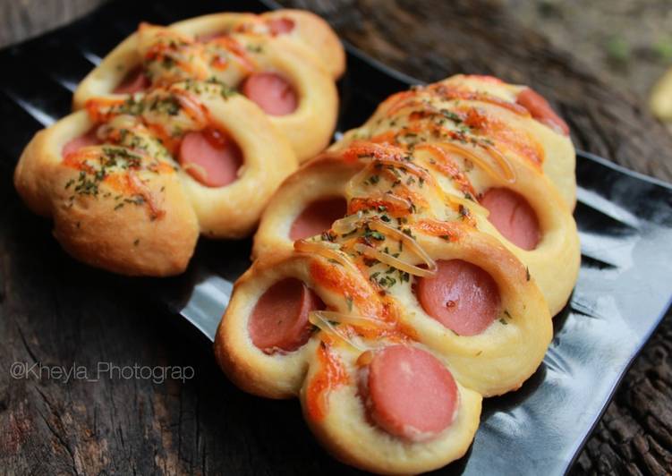 Caterpillar Bread Empuk Ringan