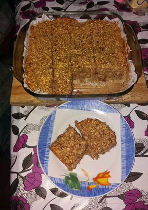 Una foto de Postre de plátano, avena y nueces