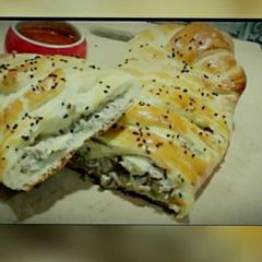 A picture of Stuffed Chicken Bread.