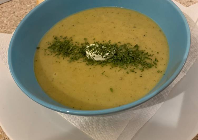 Curried Parsnip Soup