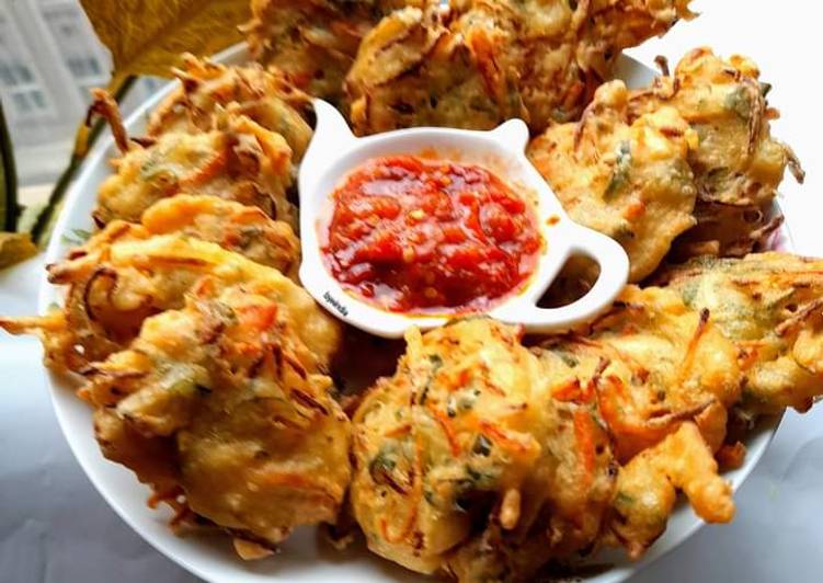 Resep Baru Bakwan taoge gurih renyah Nikmat Lezat