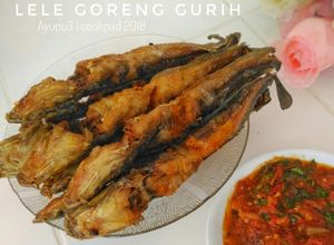 Foto resep Lele goreng gurih+(tips agar garing+tidak lengket,tidak meletus)