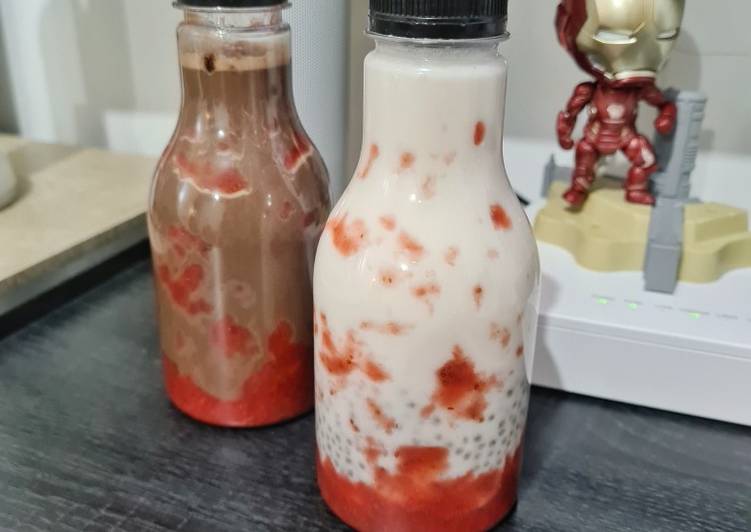 Langkah Mudah untuk Membuat 49. Korean Strawberry Milk Anti Gagal