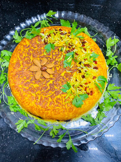 عکسی از دستور ته چين مرغ و كدو سبز