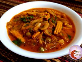 Mushrooms babycorn Curry
