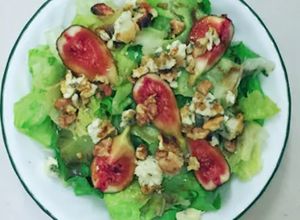 Foto de Salada com Figo, Gorgonzola e Nozes