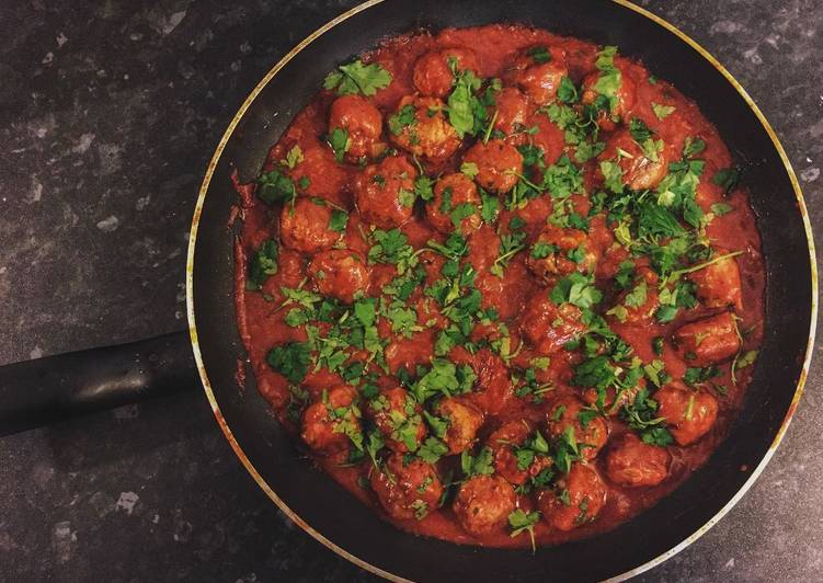 Steps to Make Super Quick Homemade Lamb Meatballs in rich tomato sauce