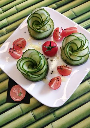 Une photo de 🥒Fleurs en Concombre