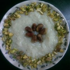 A picture of Rice kheer.