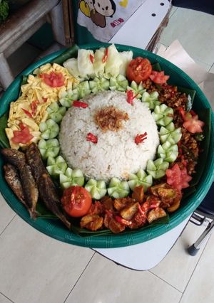 Foto resep "Nasi liwet teri magicom" praktis,mudah dan enak.
