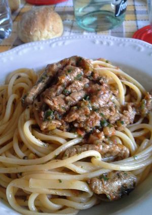 Foto di Spaghetti con straccetti di carne marinate