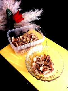 عکسی از دستور چیپس خرما زاهدی (دارچینی و زنجبیلی)