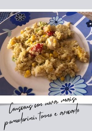Foto di Couscous con uova, mais, pomodorini, tonno e avocado 🥑