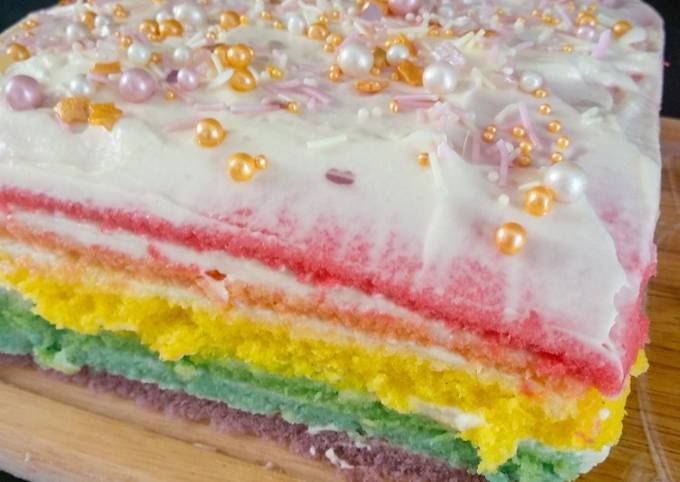 Cara membuat Rainbow Steamed Cake Ny. Liem Cara membuat Rainbow Steamed Cake Ny. Liem
