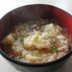 A picture of Zōsui (Rice Soup) with Dumplings.