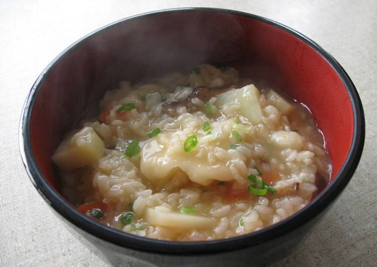 Steps to Make Zōsui (Rice Soup) with Dumplings in 27 Minutes for Young Wife