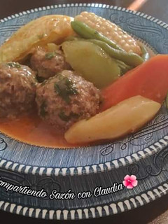 Una foto de Albóndigas de res🌹