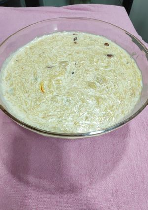 A picture of Vermicelli kheer.