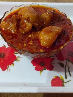 લસણીયા બટાકા (Lasaniya Bataka Recipe In Gujarati) રેસીપી મુખ્ય ફોટો