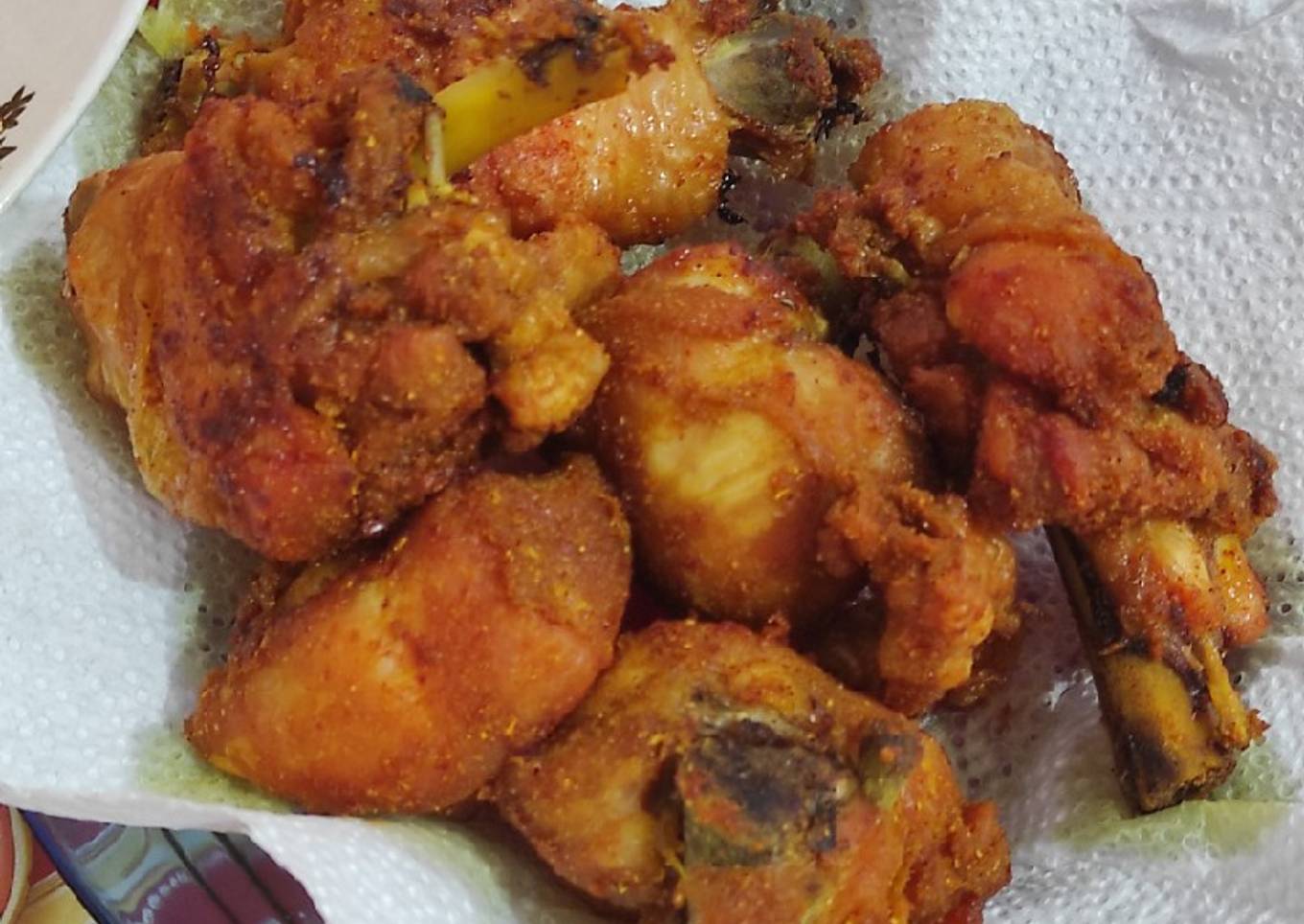 Ayam goreng kunyit