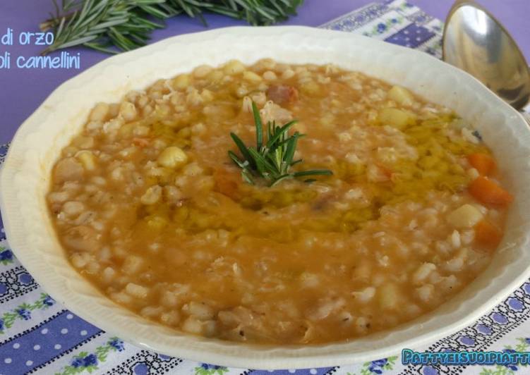 Minestra di orzo e fagioli cannellini