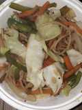 Shop suey con fideos