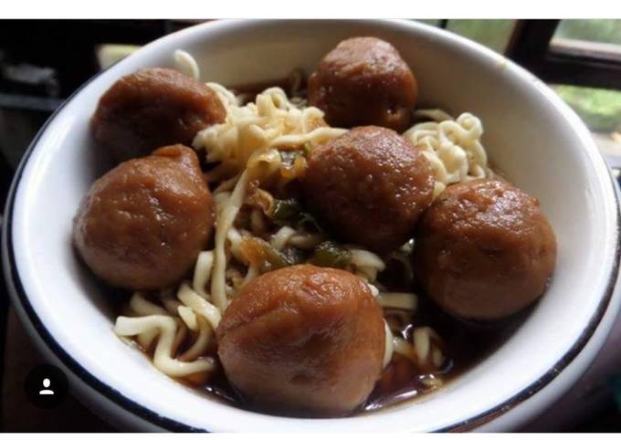 Resep Semur Bakso Daging Oleh Riri Cookpad