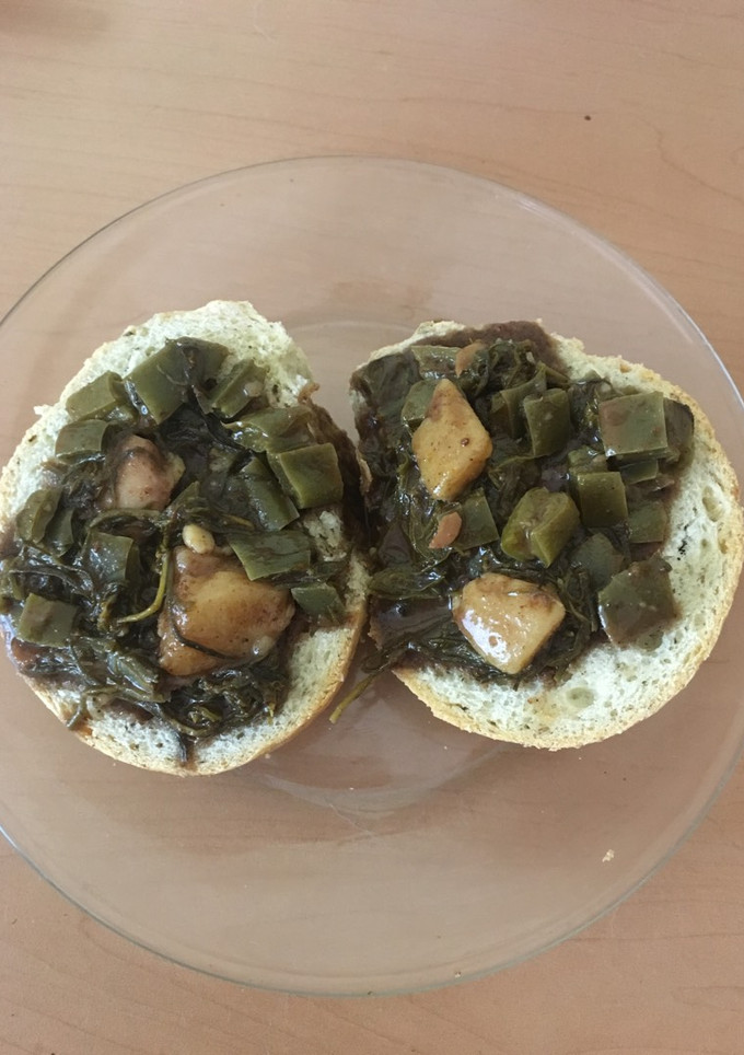 Una foto de Romeritos veganos