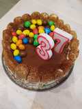 Tort tiramisu cu bomboane m & m