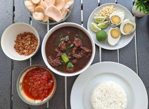 Foto resep 🍲Rawon daging sandung lamur 1kg 🖤 kuah hitam pekat khas Jawa Timur