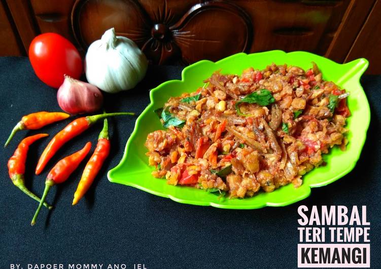 Bagaimana Menyiapkan Sambal Teri Tempe Kemangi Anti Gagal