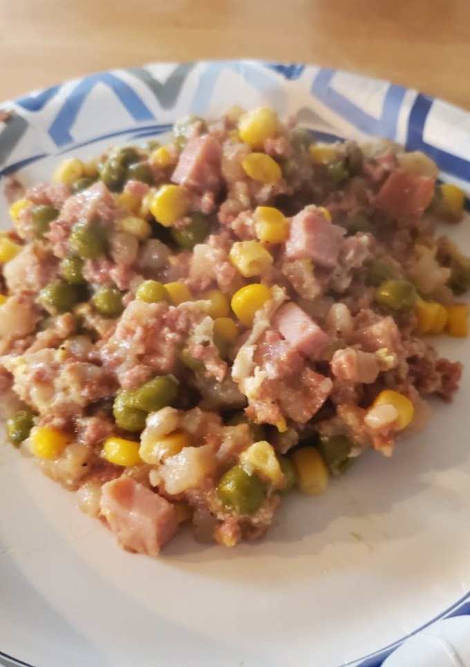 A picture of Breakfast Hash.