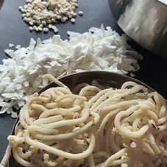 A picture of Murukku.
